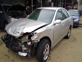 2005 TOYOTA CAMRY, SILVER, LE MODEL, 2.4L, AT. Z26295